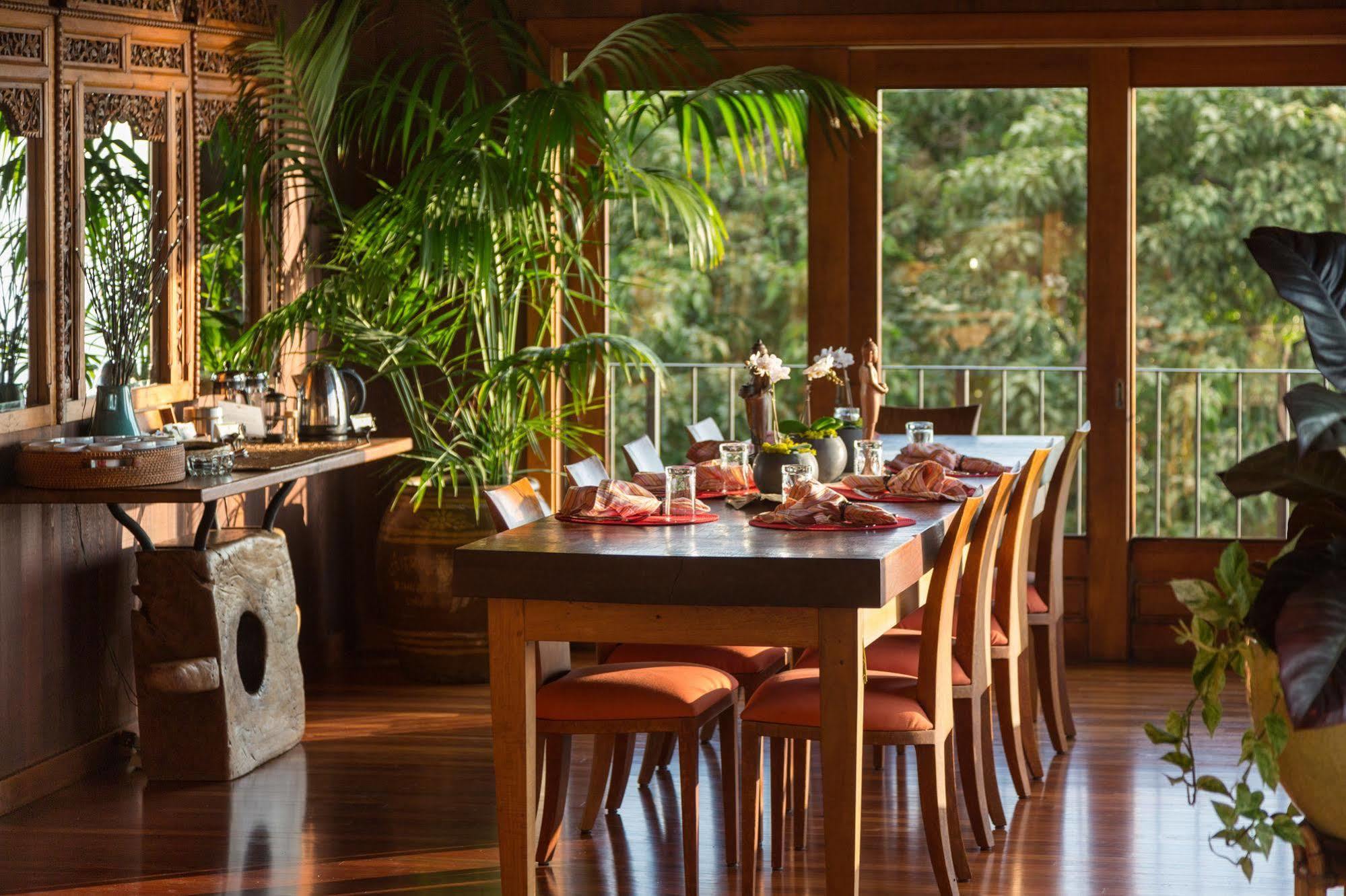Holualoa Inn Eksteriør billede
